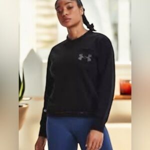 Under Armour UA Sweater Womens Black Crewneck Sweatshirt Pullover Gym SM EUC